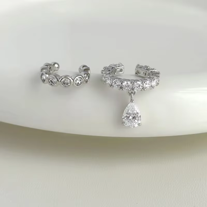 Boucles d'oreilles à Clip en perles de zircone pour femmes, couleur argent, manchette d'oreille géom