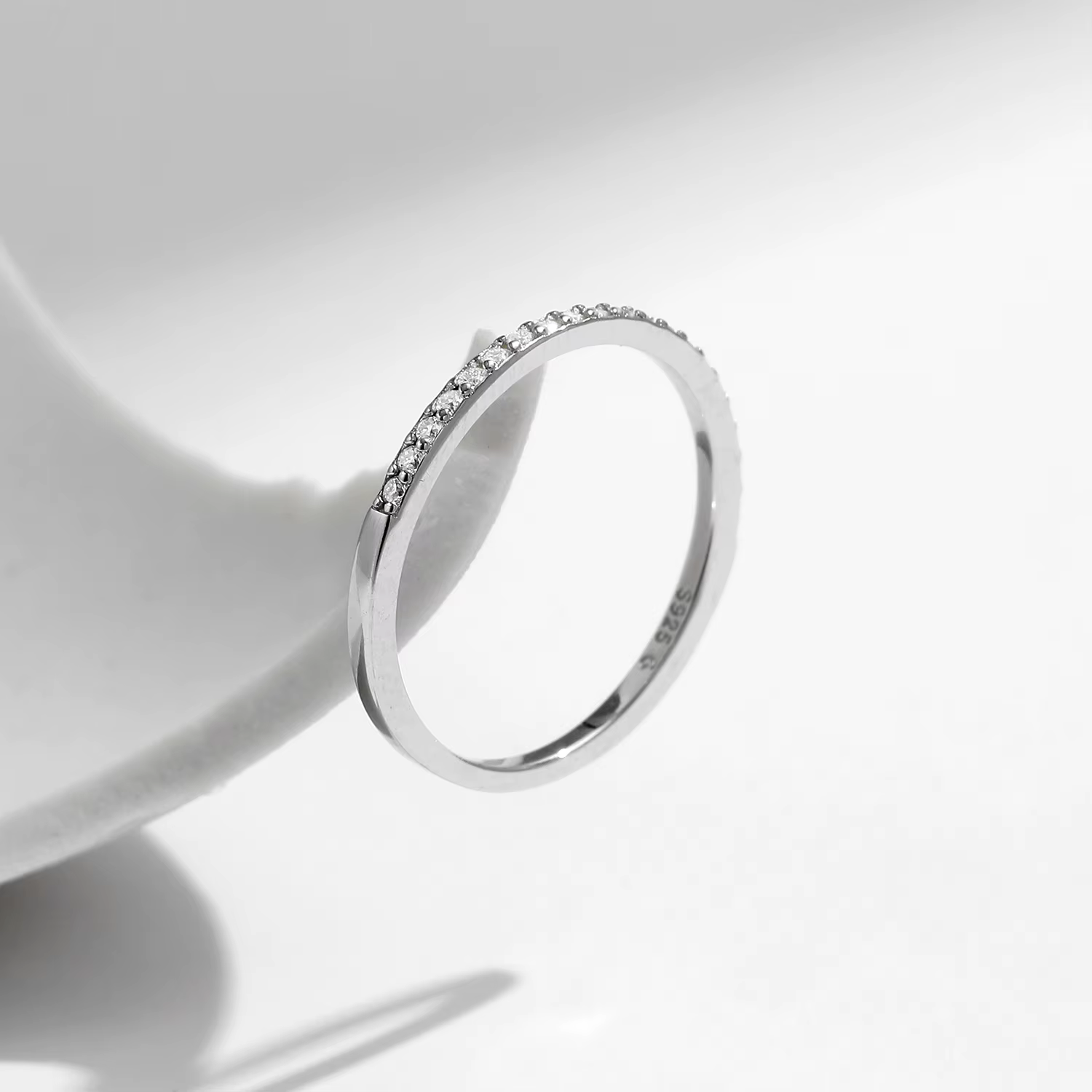 MODIAN Simple éternité Moissanite bague 925 en argent Sterling scintillant Simple mince anneaux de m