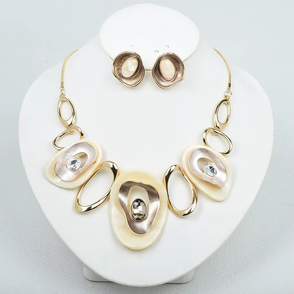 ICEYY luxe grand ovale résine collier ras du cou boucles d'oreilles ensemble pour les femmes alliage