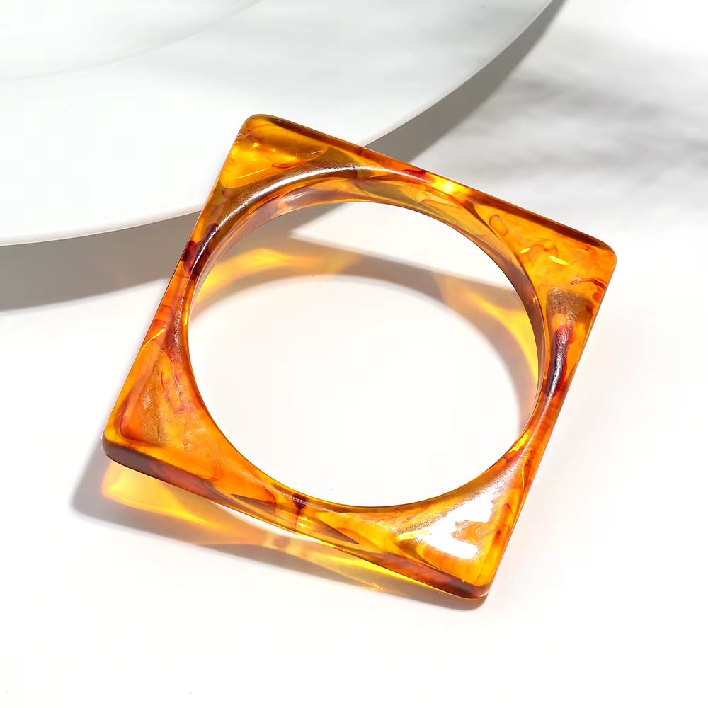 Bohême acrylique Transparent ambre géométrique mince manchette Bracelet pour femmes Boho résine irré