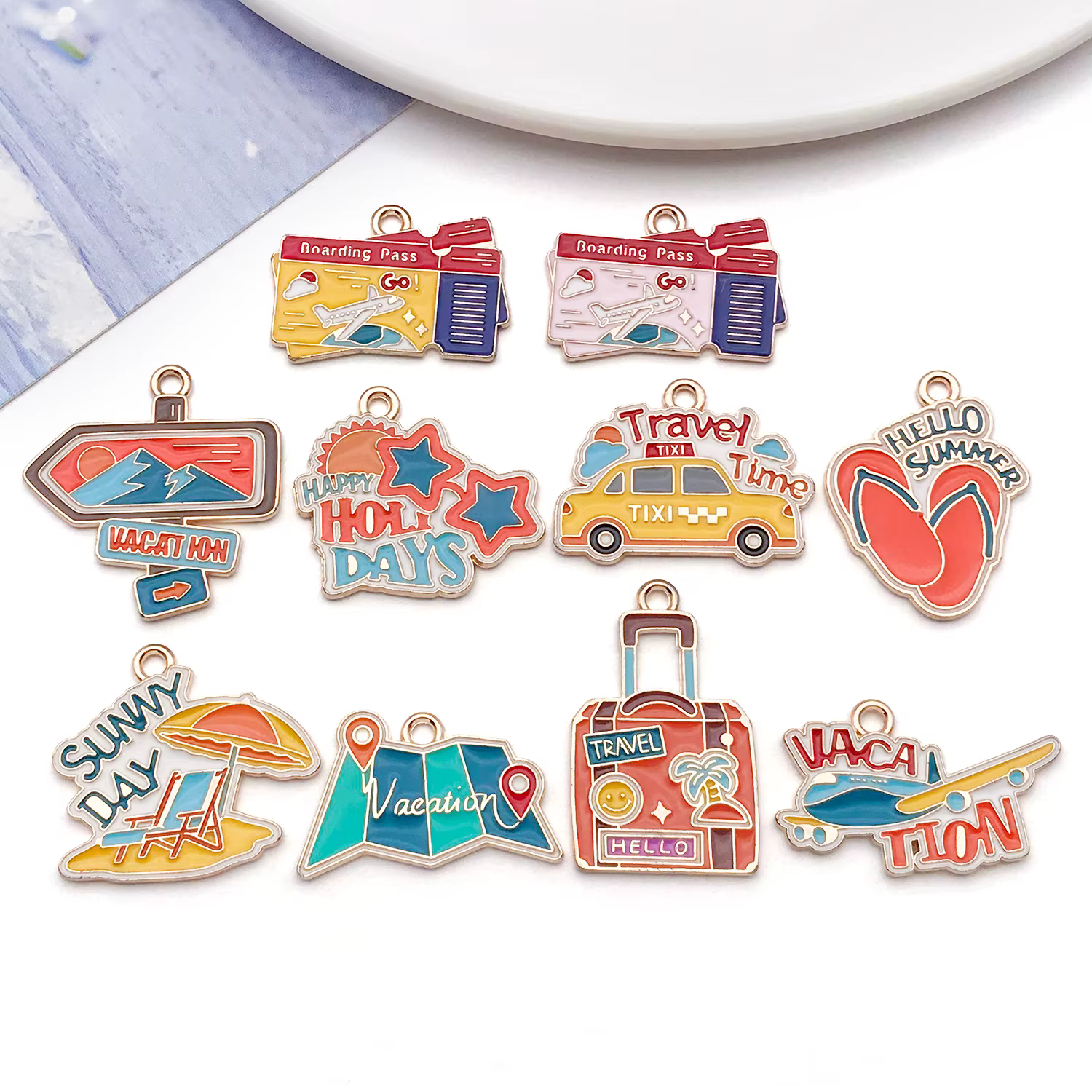 Breloques en émail sur le thème du voyage en gros - Pendentifs d'été pour la fabrication de bijoux D