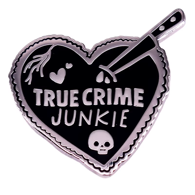 1 pièce Épinglette en émail en forme de cœur « True Crime Junkie » - Design gothique sombre, style m