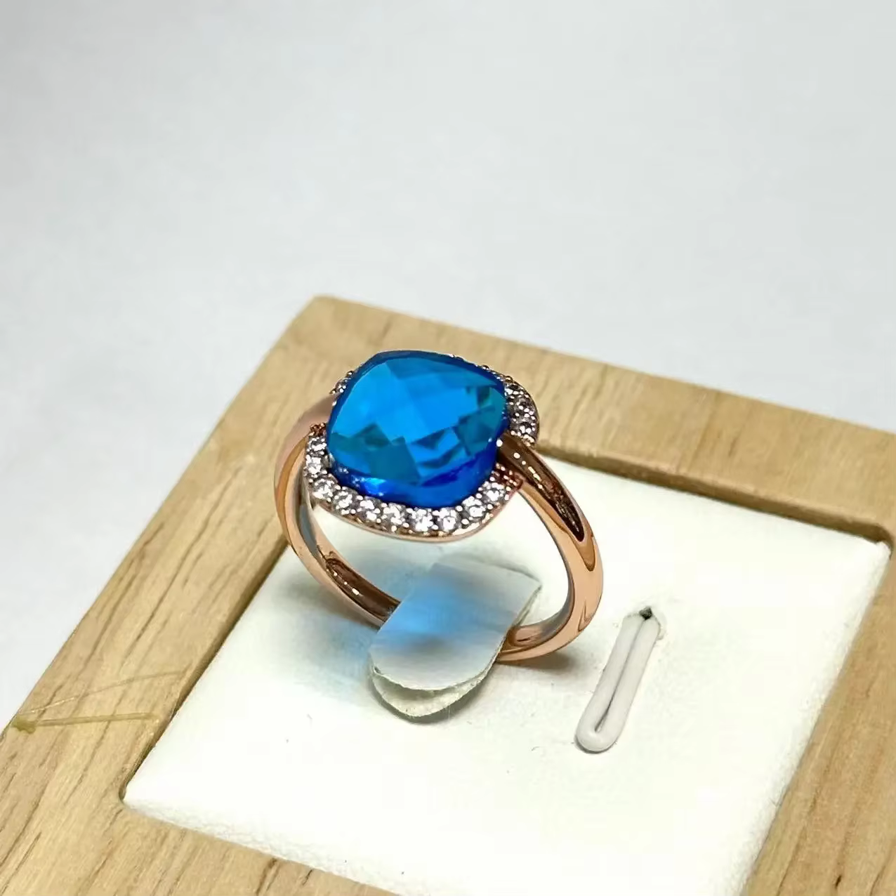 Bague de 1 cm pour femme, incrustée de zircon avec topaze bleue, forme de flacon de parfum, bijoux é