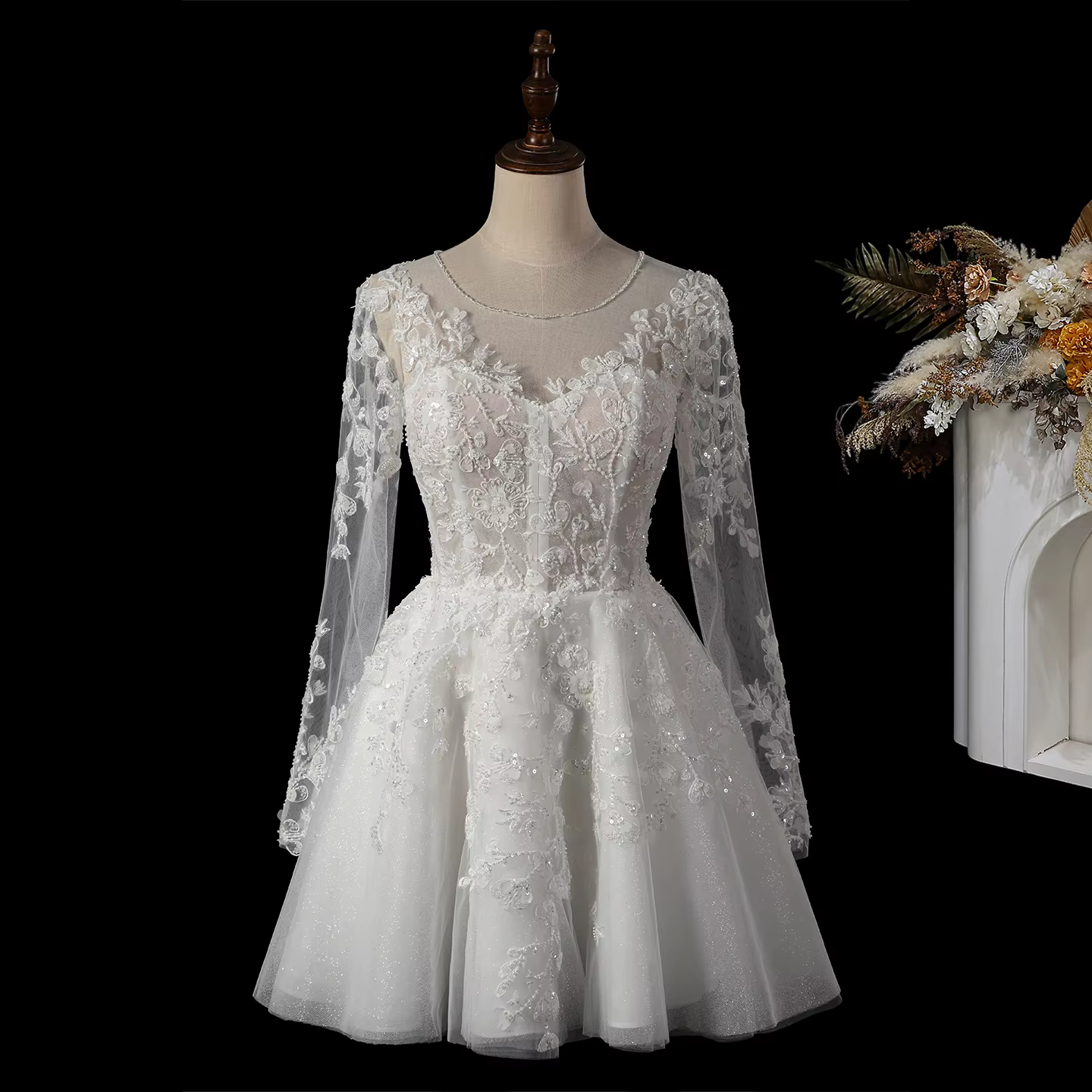 Robe de mariée élégante Sheer Fairy 2026 pour femme avec dos boutonné, manches longues transparentes