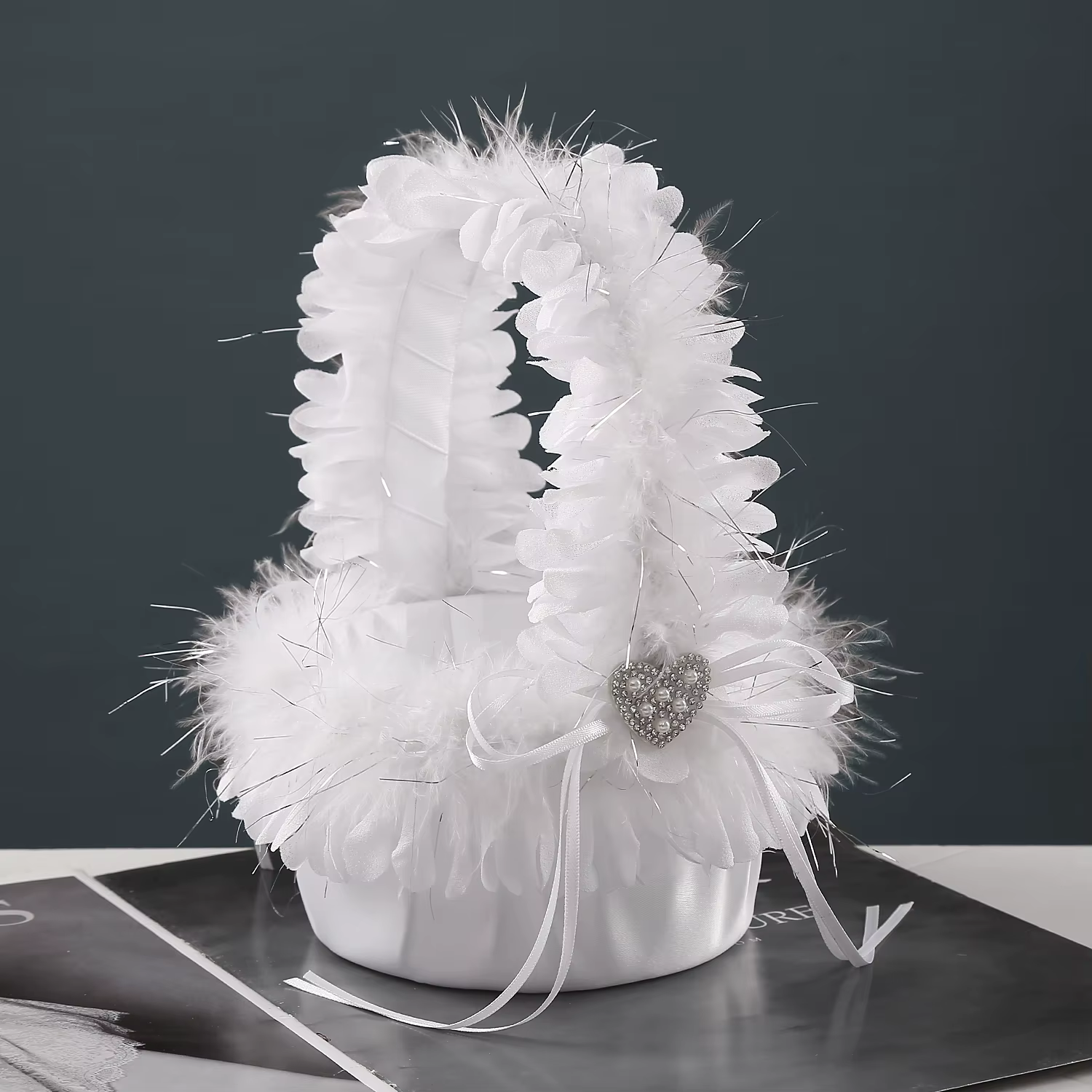 Panier de fleurs romantique pour mariage, cérémonie de la mariée, panier décoratif pour demoiselles 