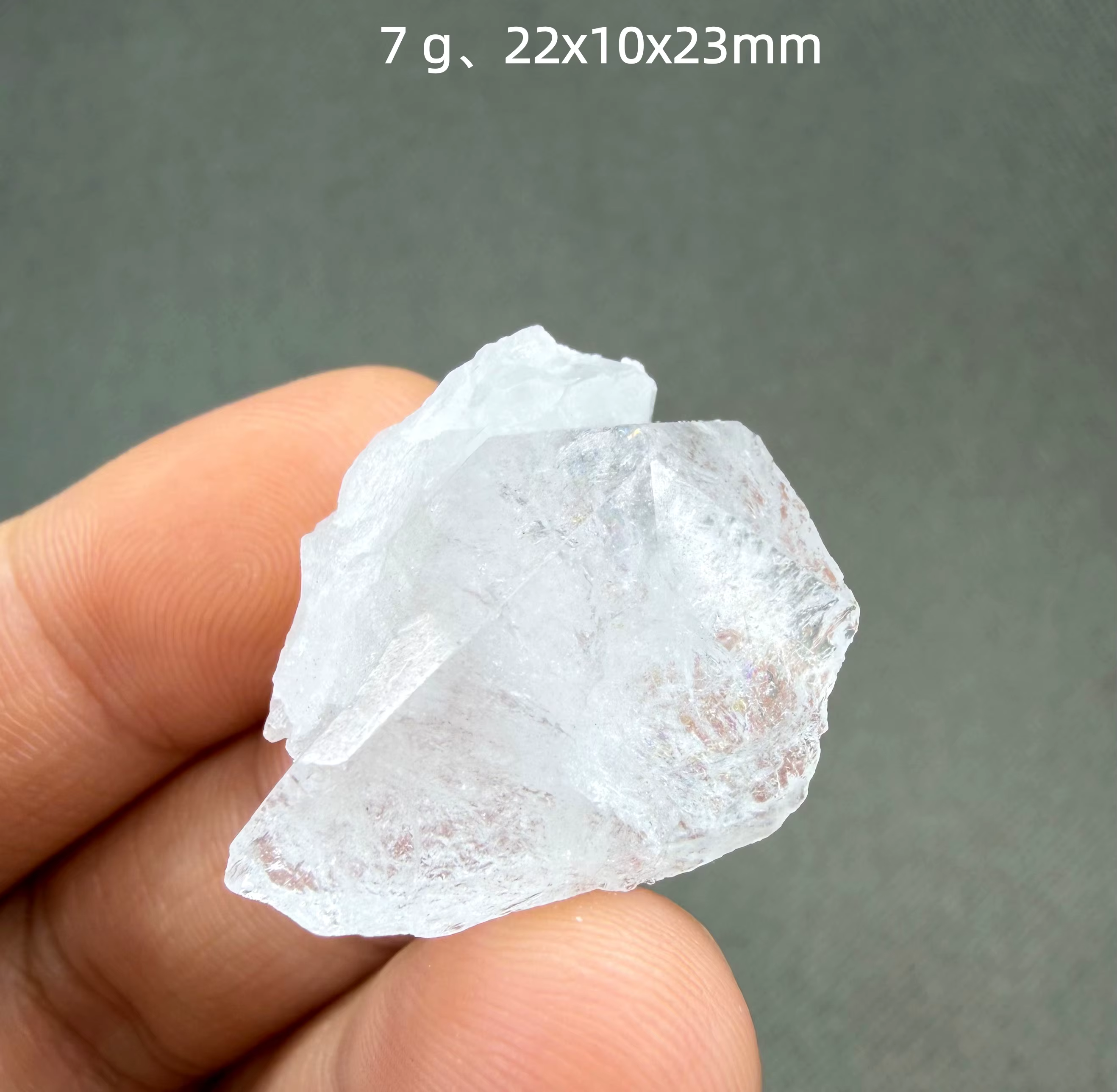 Grappe de cristaux d'aigue-marine naturelle, spécimen minéral pâle, rare pour collectionneur