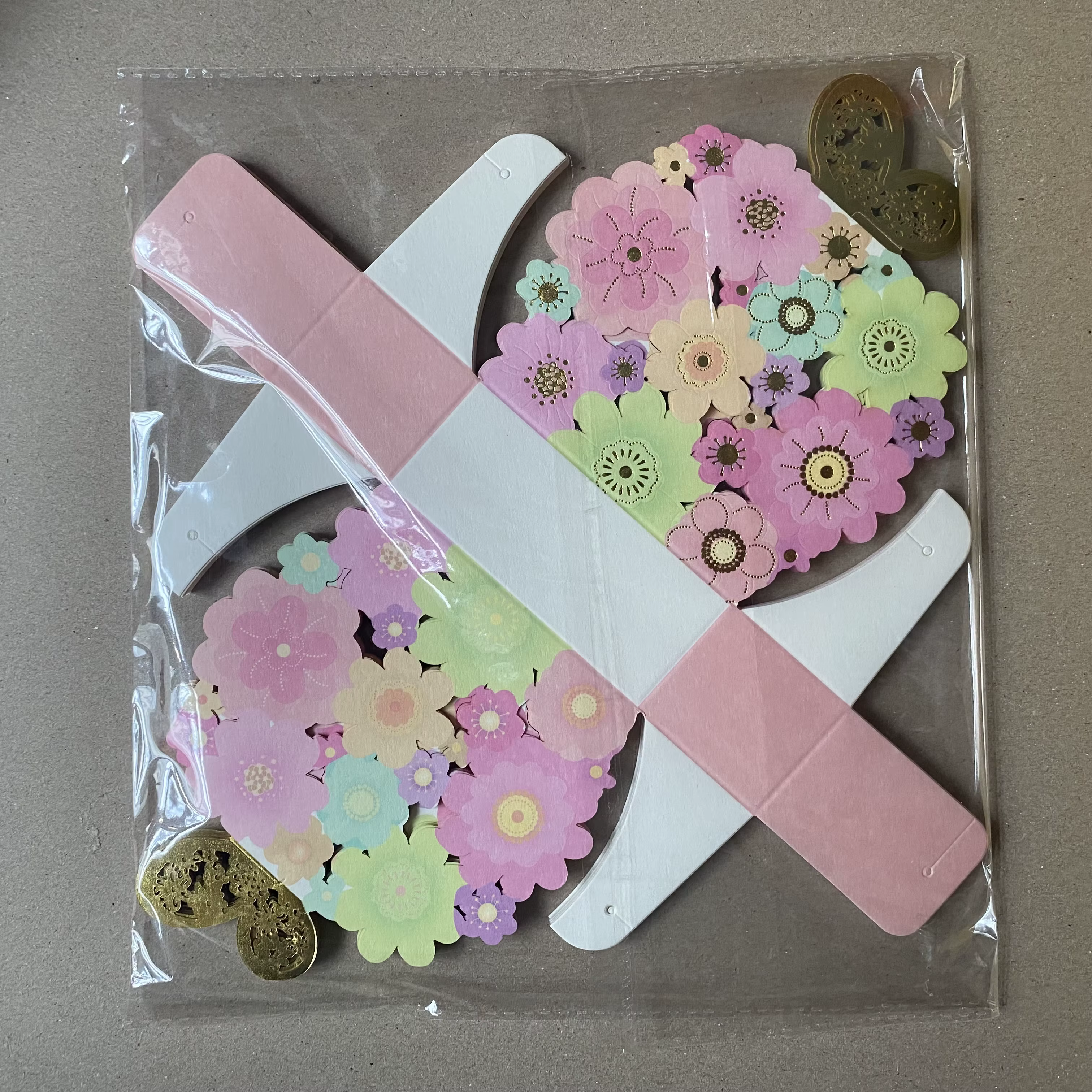 Boîte à cadeaux et cadeaux de mariage, boîtes à cadeaux à fleurs et papillons découpées au Laser, dé