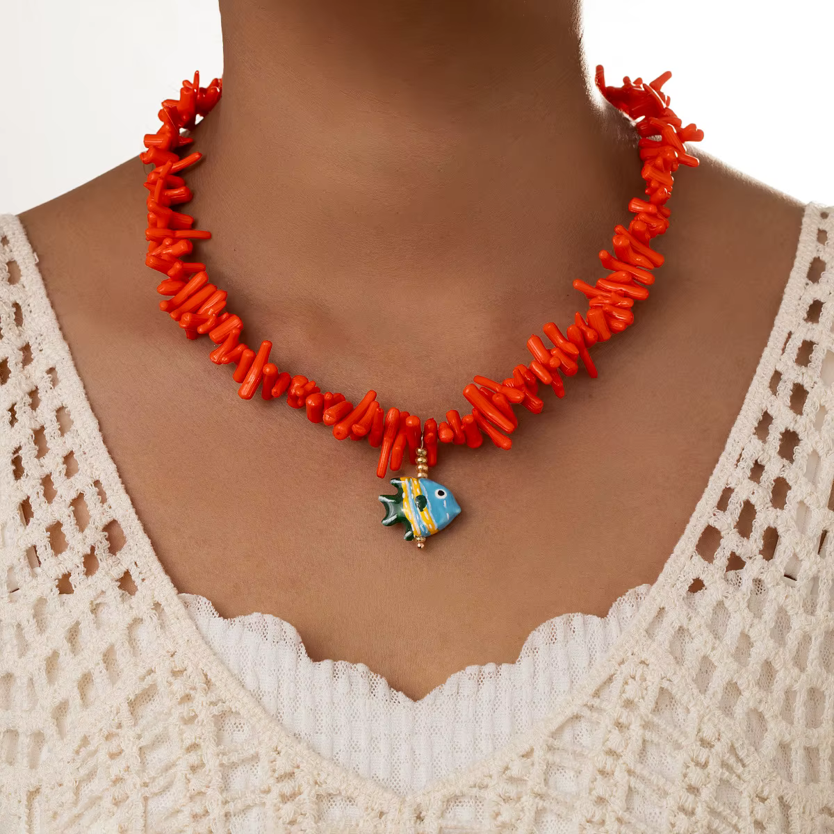 Collier de perles de corail imité Y2K pour femmes, pendentif poisson en céramique coloré fait à la m
