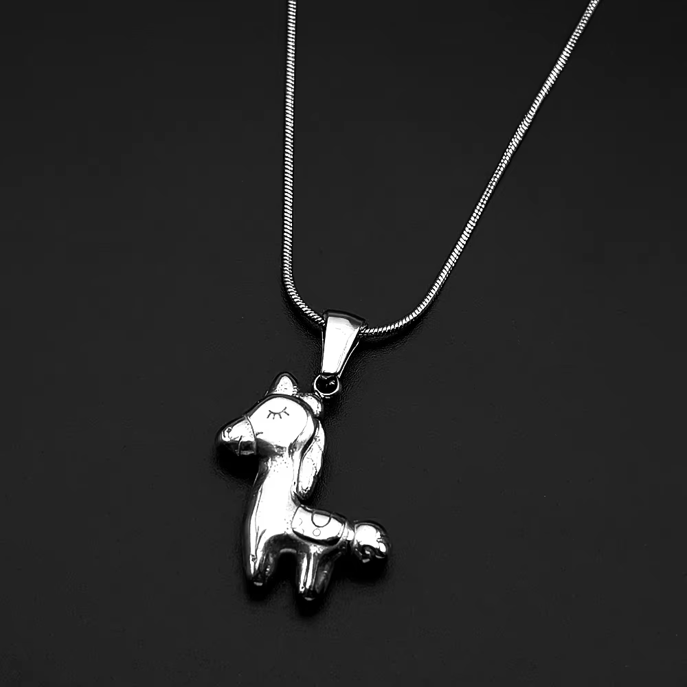 Collier pendentif cheval de carrousel mignon en acier inoxydable, chaîne serpent, bijoux pour enfant