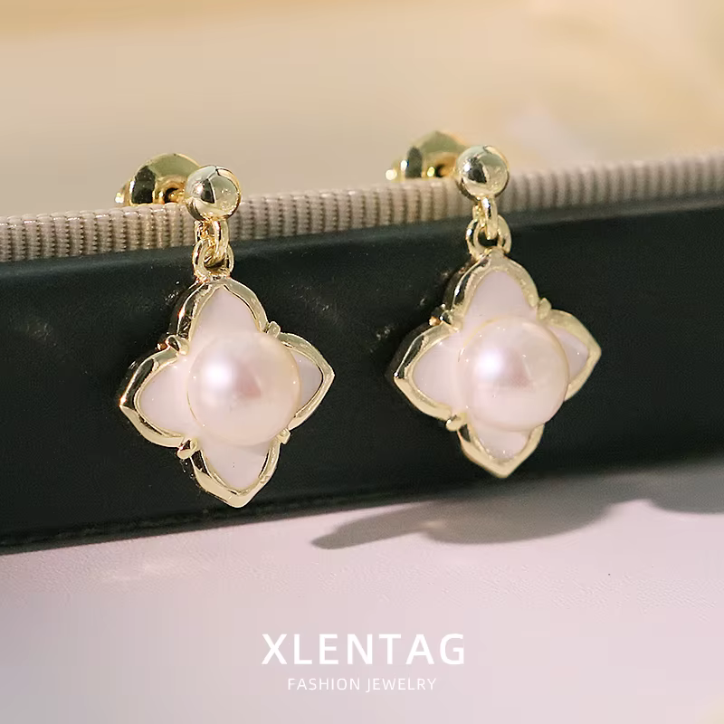 Trèfle à quatre feuilles perle d'eau douce naturelle pendentif boucles d'oreilles 2025 nouveau modèl