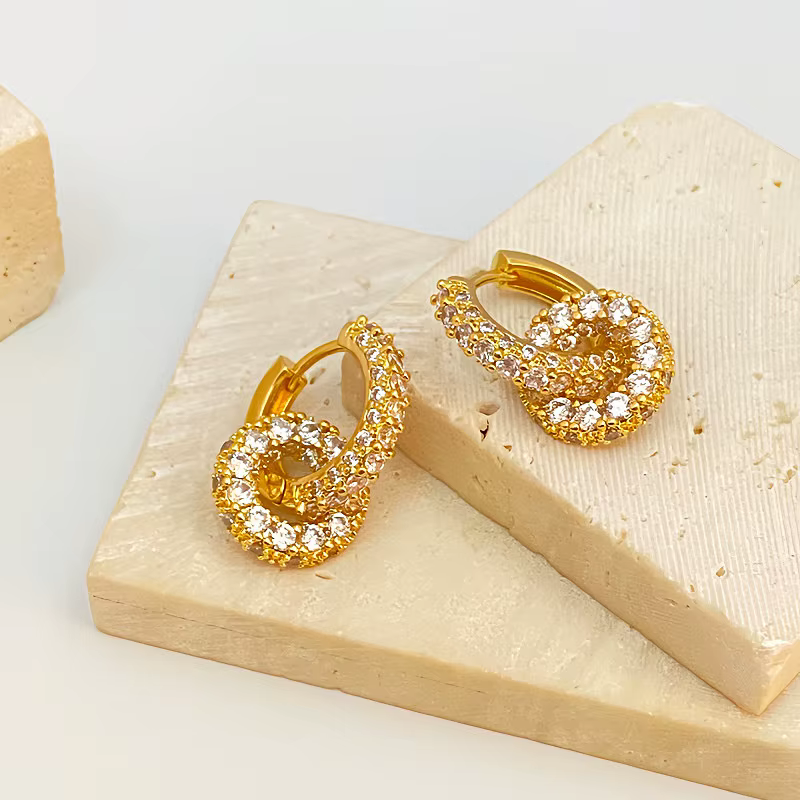 2025 corée nouveau design bijoux de mode 14K plaqué or rond zircon pendentif boucles d'oreilles élég