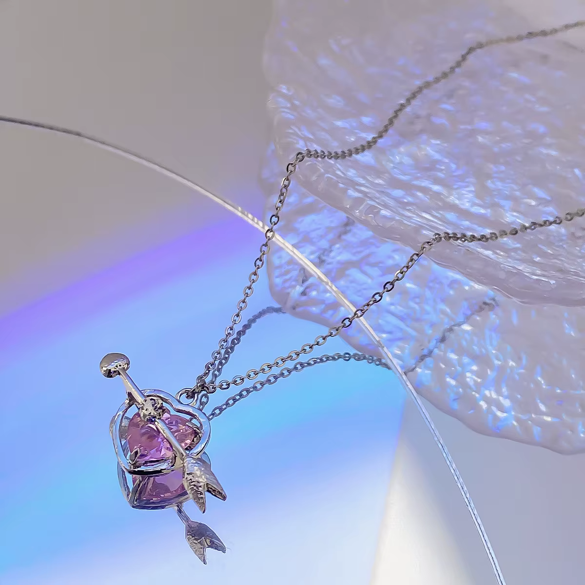 JWER – collier avec pendentif en pierre de lune scintillante pour femmes, Punk Hip Hop, chaîne en cr
