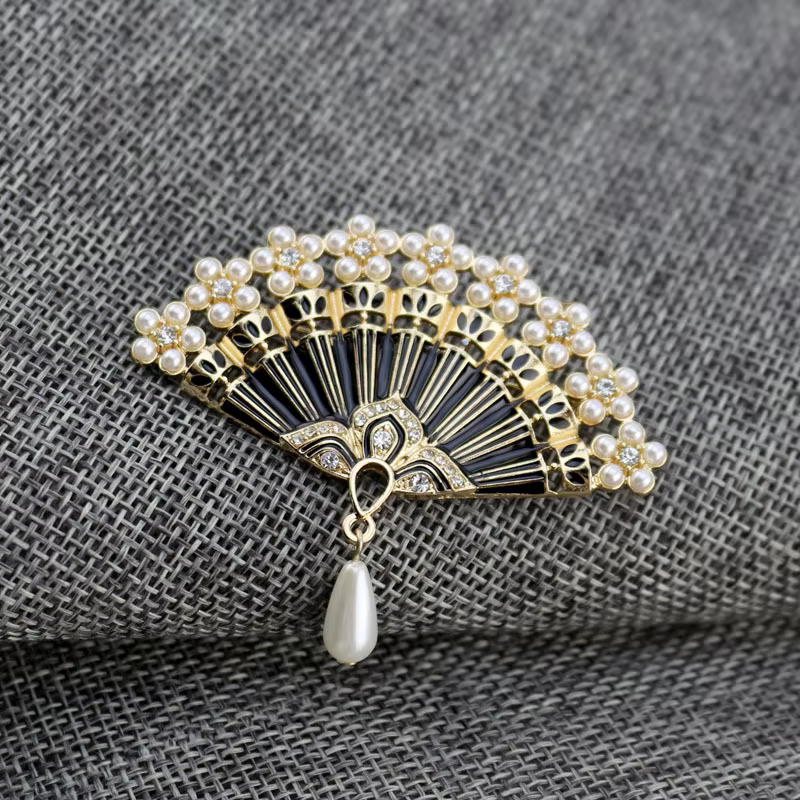 Broche d'éventail de perles vintage pour femmes, épingles à diamants en émail, bijoux