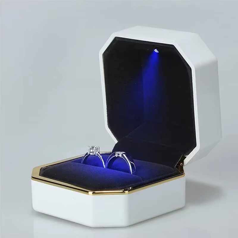 Nouveau 1 pièces boîte à bagues de luxe carré velours étui à bagues de mariage boîte-cadeau de bijou