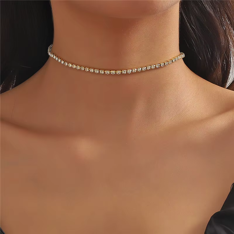 Tour de cou sexy Iced Out Tennis JONecklace pour femme, accessoires de cou Hip Hop courts en cristal