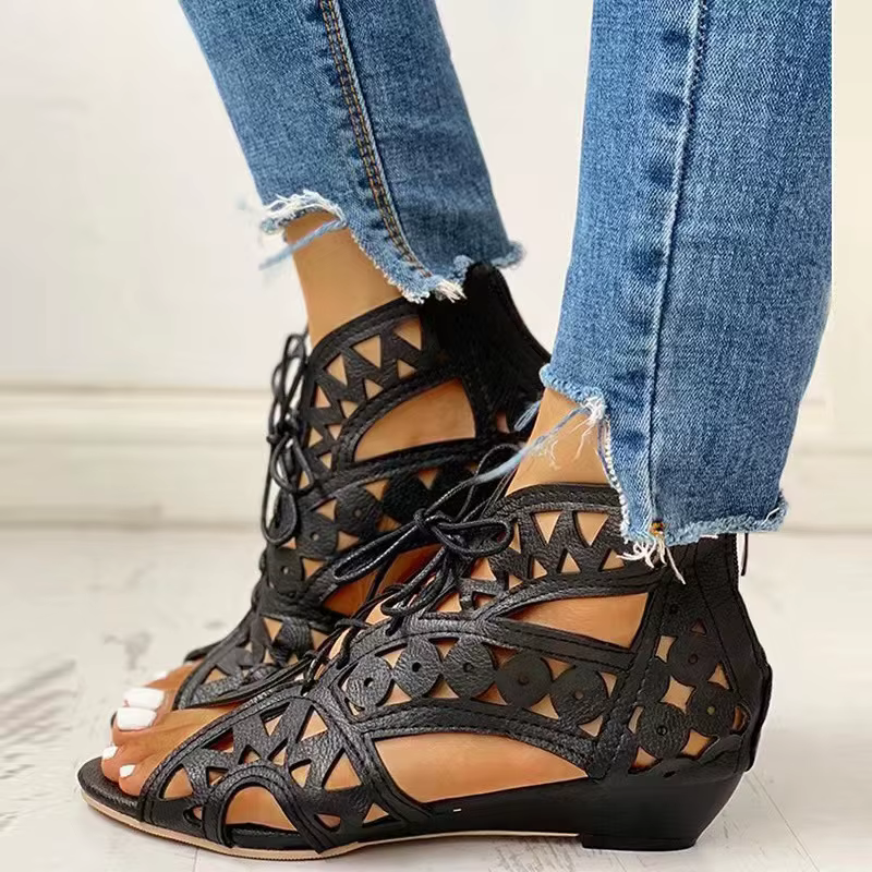 Sandales compensées pour femmes 2026 – Chaussures d'été tendance à lacets, talon bas, plates, grande