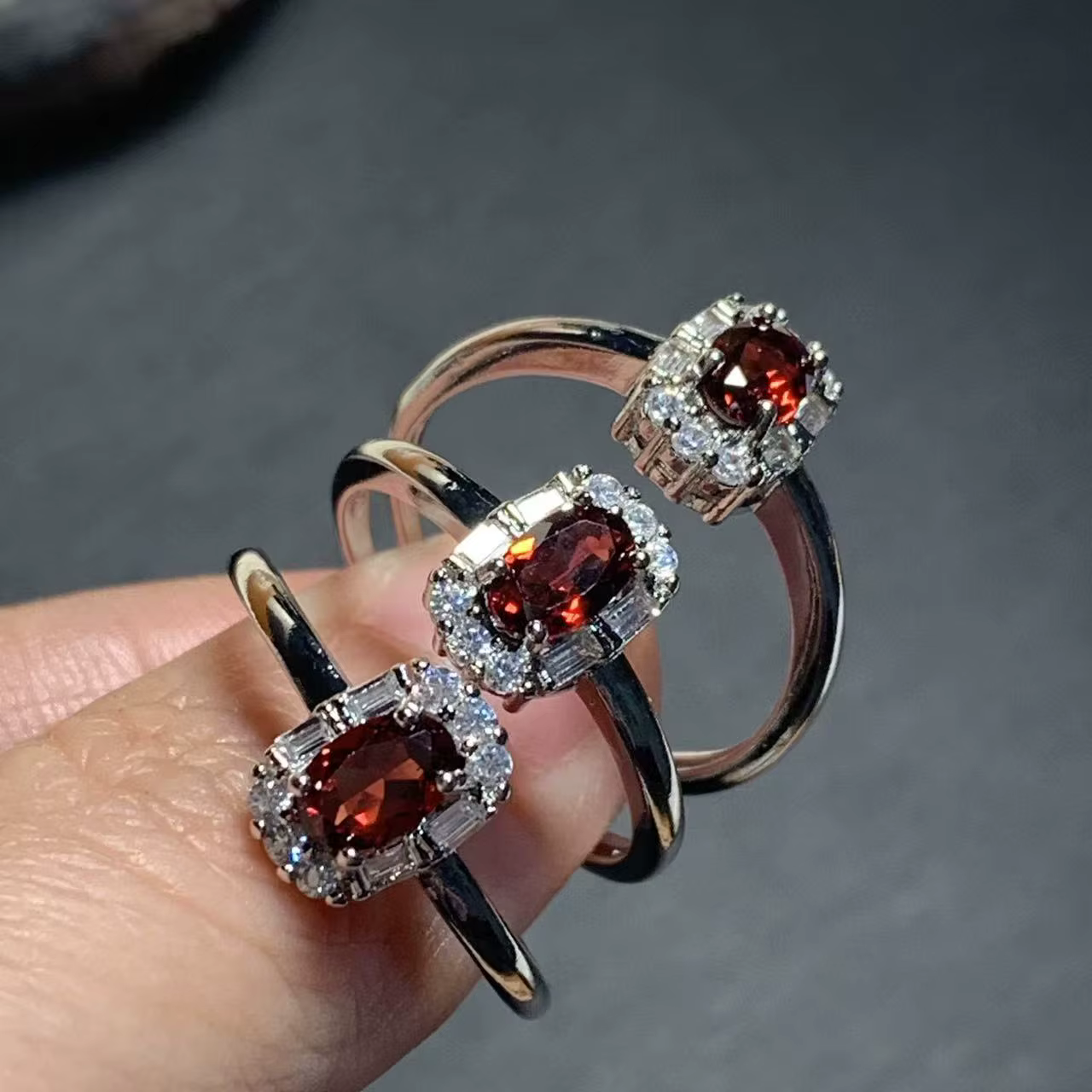 Bague en grenat naturel pour femme, pierre ovale, faite à la main, bijoux fins, cadeau multicolore, 