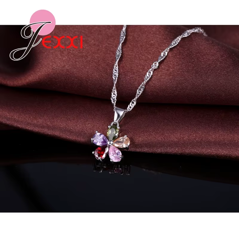 Ensemble de bijoux en argent regardé 925 avec pendentif pétale, collier, boucles d'oreilles, cubique