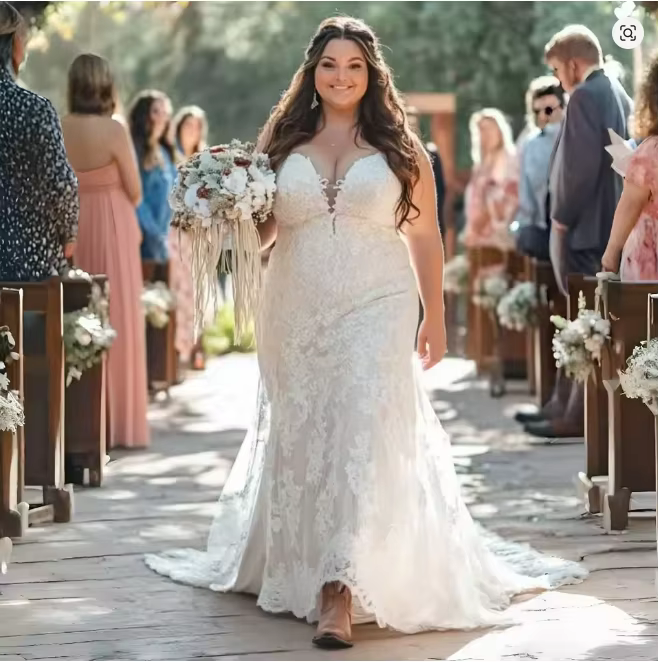 Robe de mariée rustique ajustée en dentelle, personnalisée, avec décolleté cœur, style western cowbo