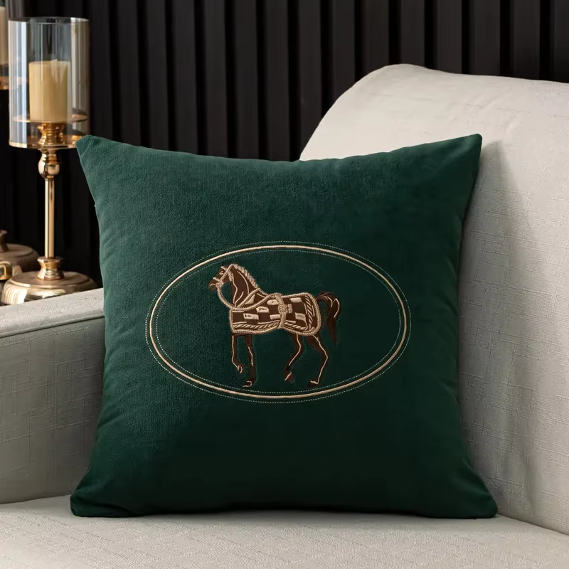 Juste de coussin avec motif de cheval, taie d'oreiller pour canapé, maison, bureau, salon, voiture, 