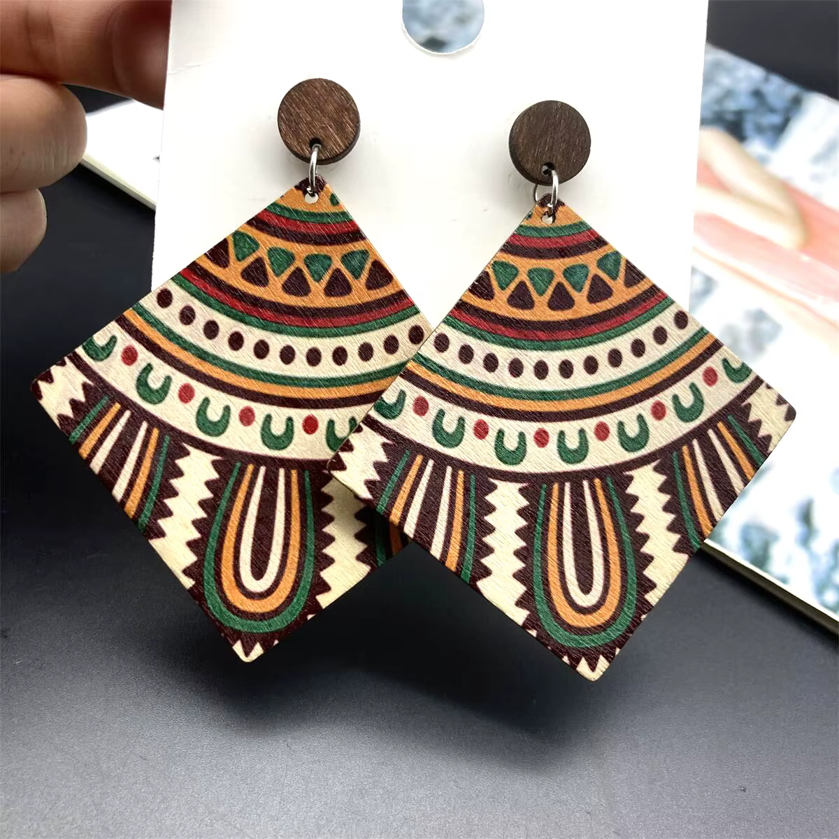 Boucles d'oreilles ethniques bohème en bois peint coloré pour femmes, Design créatif, déclaration gé