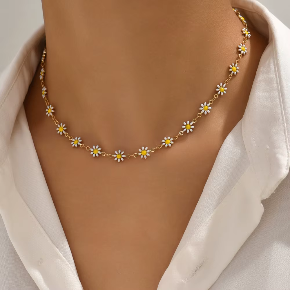 Collier ras du cou bohème pour filles, fleurs de marguerite douce, chaîne de clavicule pour femmes, 