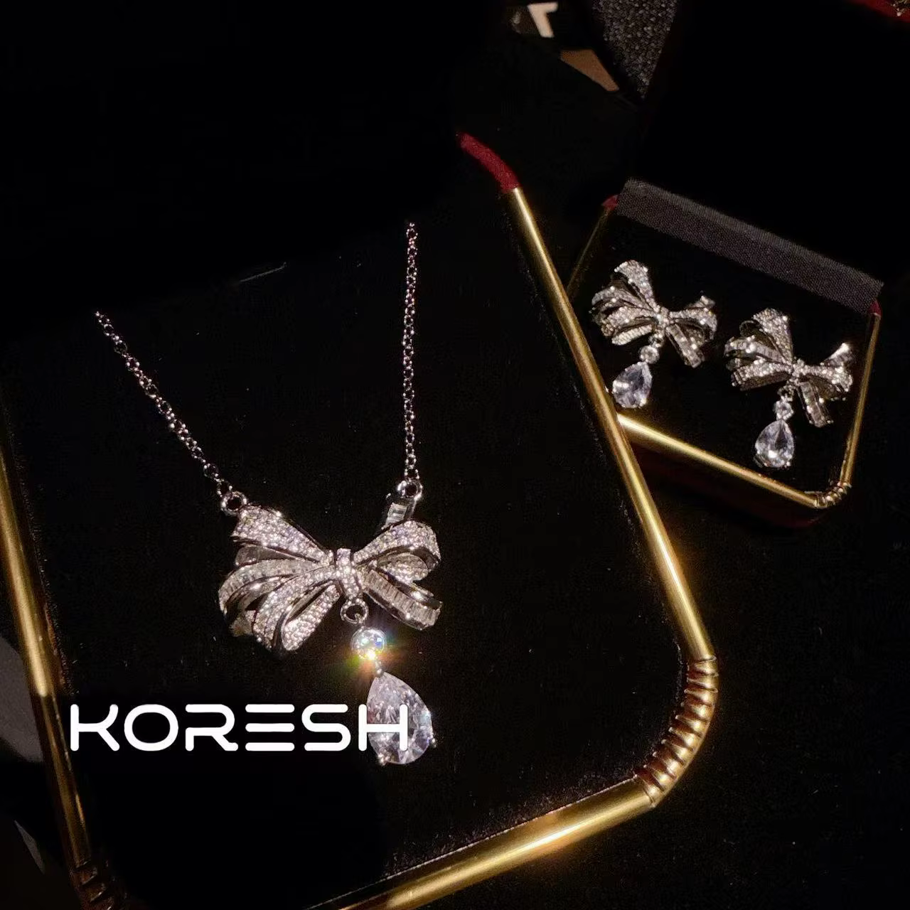 Collier avec nœud plein de diamants pour femmes, ensemble de boucles d'oreilles en forme de larme en