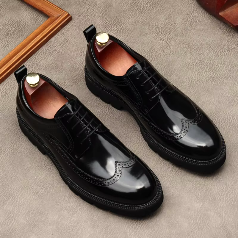 Nouvelles chaussures pour hommes, semelles épaisses, tête ronde, sculptées, cuir, style, vêtements d