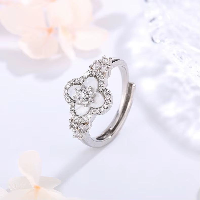 Collier pendentif trèfle à quatre feuilles ajouré en nacre plaquée Rhodium brillant pour femmes, bij
