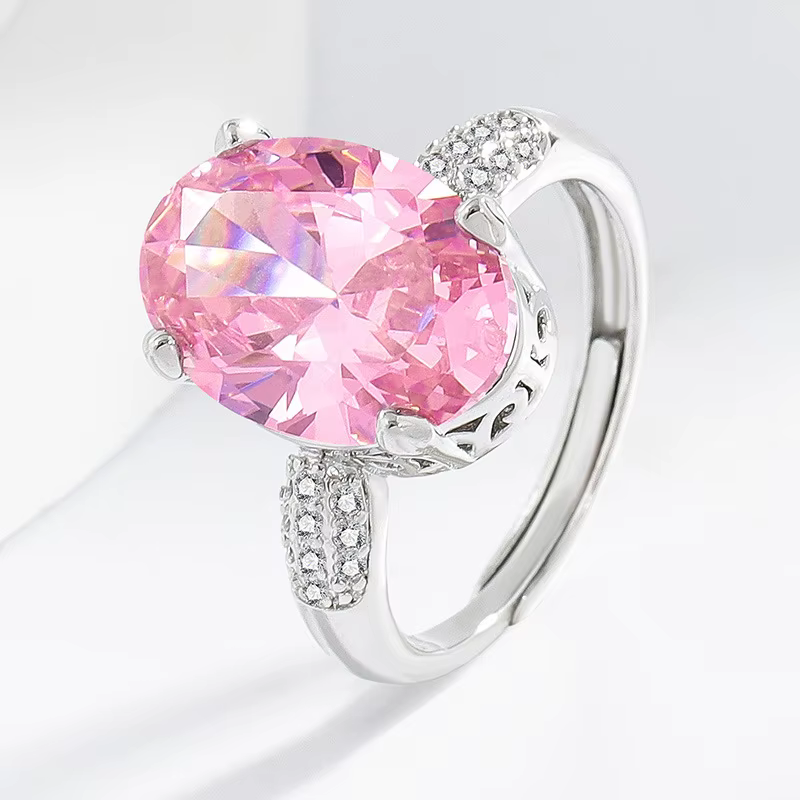 Bague en diamant rose à haute teneur en carbone, coupe fleur de glace, lumière coupée, luxe, éléganc
