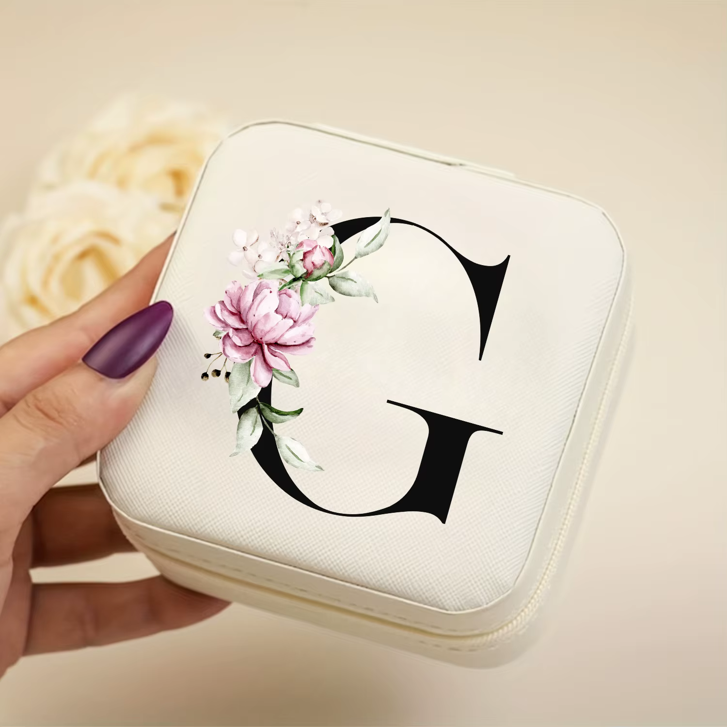Boîte de rangement de voyage beige avec impression alphabet A-Z, boîte à bijoux avec fermeture à gli