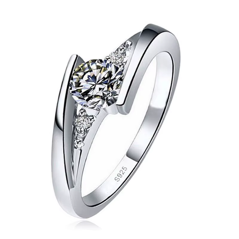 Nouvelle bague vintage 2025 couleur argent avec zircon pour femme, petite bague de fiançailles et de