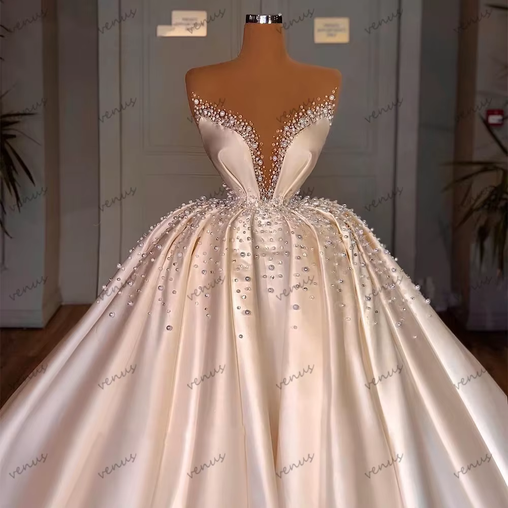 Robes de mariée A-Line à col en V personnalisées, boule de princesse exquise, décoration de perles, 