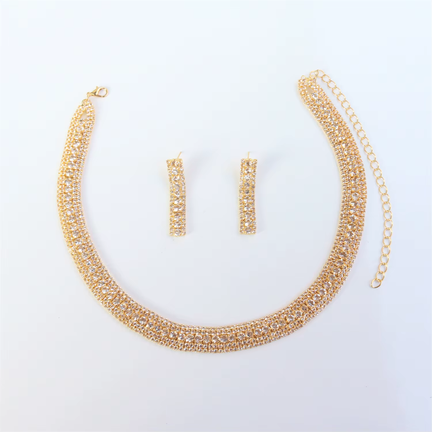 Ensemble de bijoux collier et boucles d'oreilles Super scintillants pour femmes, collier de mariage 