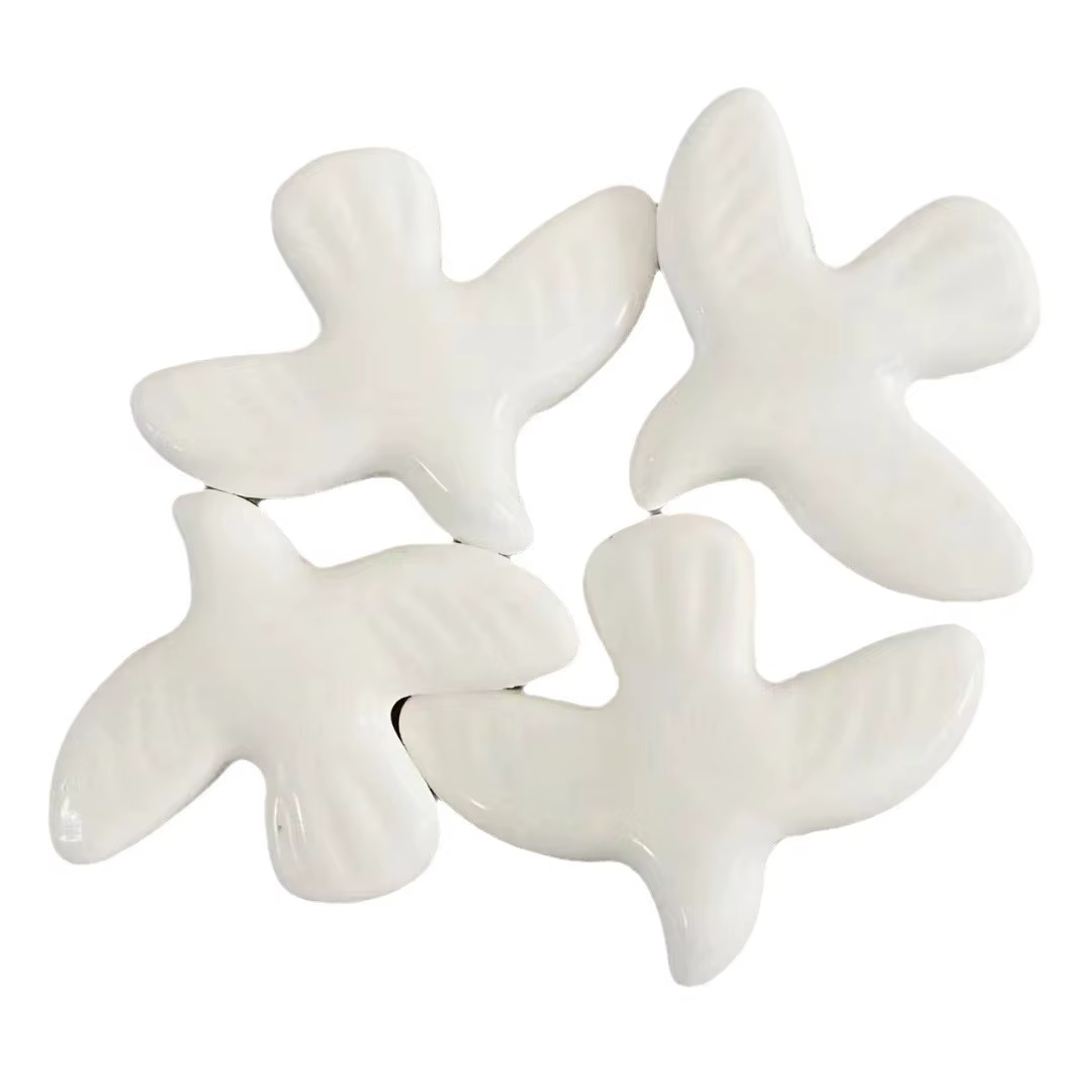 Pendentif colombe de paix blanche en céramique, oiseau de haute qualité, accessoire de bijoux, acces