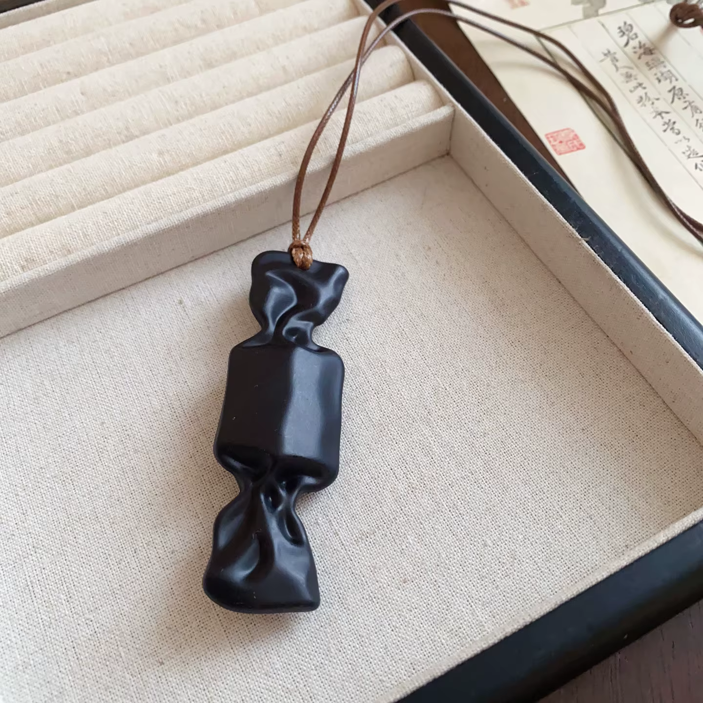 Colliers en résine avec pendentif bonbon pour femmes, rétro, longue corde de cire, chaînes de pull, 