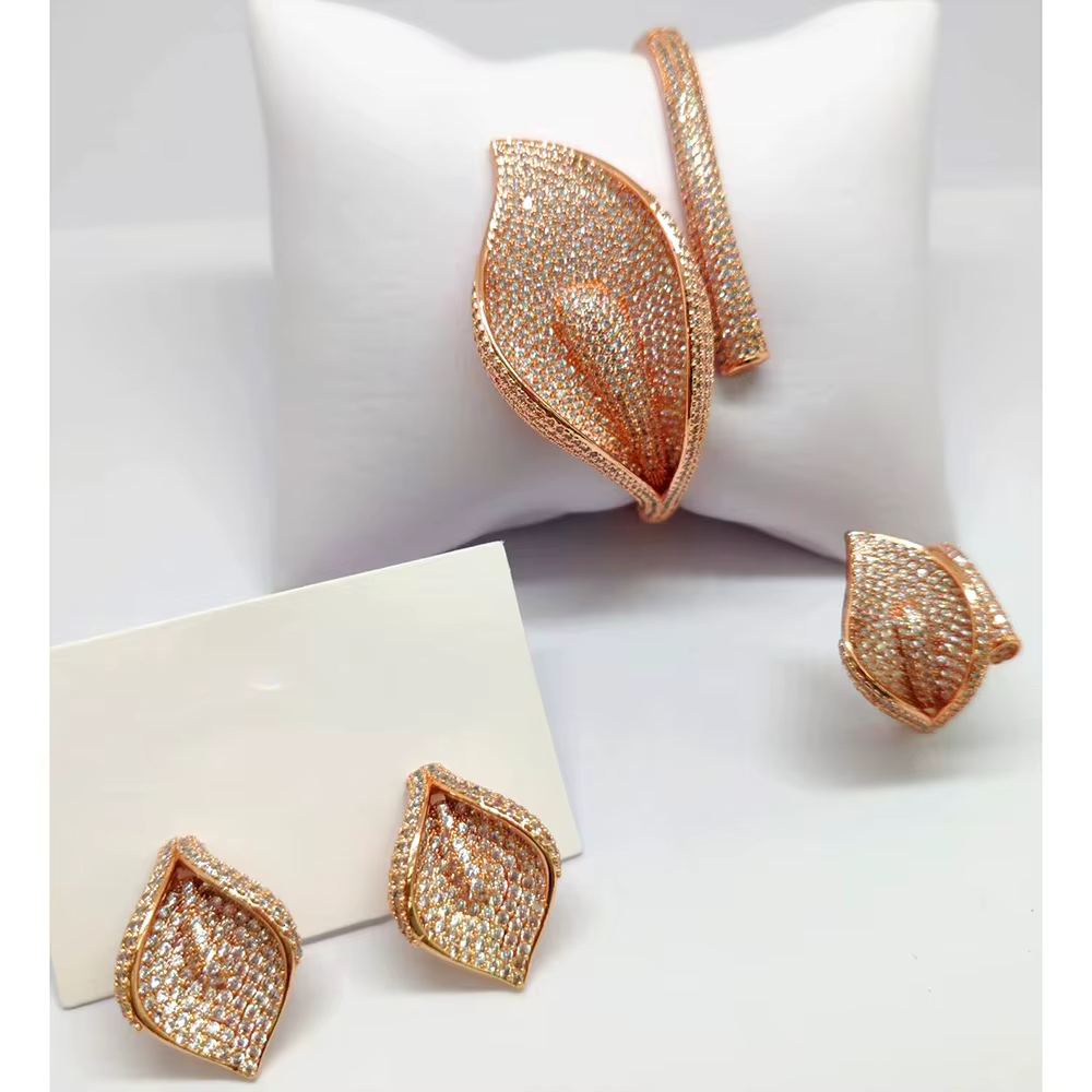 Missvikki nouveau à la mode luxe fleur de lys boucles d'oreilles Bracelet bague ensembles de bijoux 