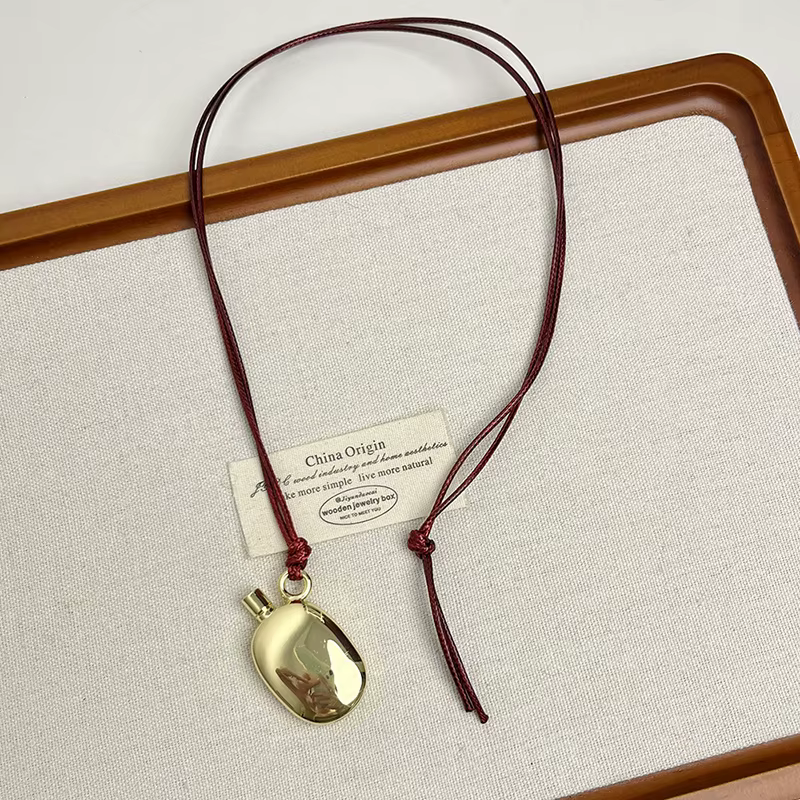 Nouveau 1PC bijoux modernes élégant pour les femmes simplement conception accessoires tempérament mé