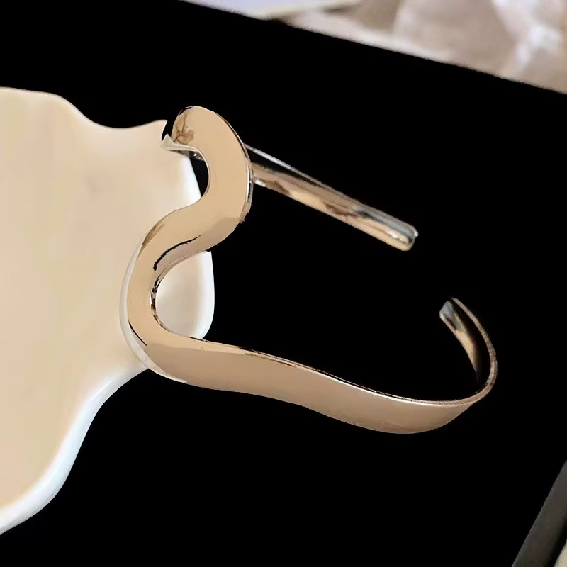 Bracelets de bras de couleur or de luxe, bijoux en acier inoxydable pour femmes, cadeau hypoallergén