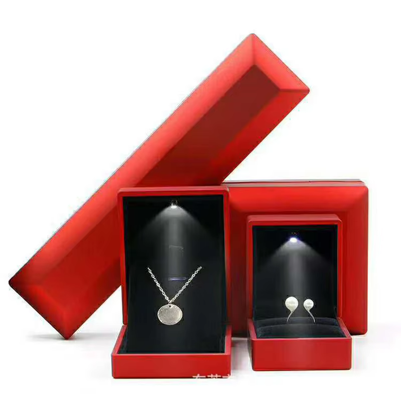 Boîte à bijoux couronne avec LED éclairée, boucles d'oreilles, bague, collier, pendentif, boîte de r