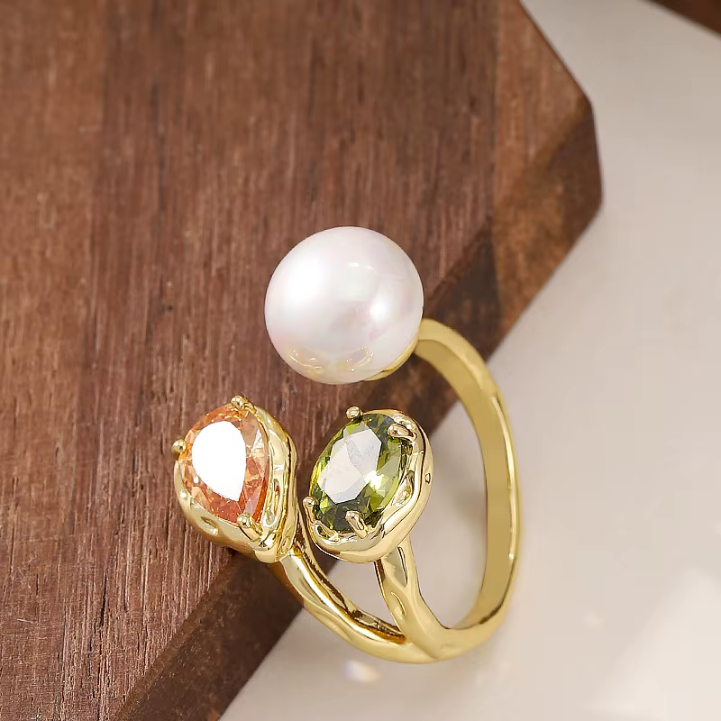 Bague en perles sertie de zircons, élégante et raffinée, pour femme, inaltérable, au style unique, a