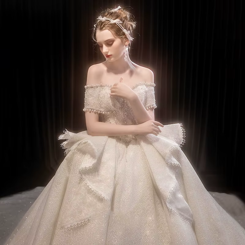 Robe de mariée Style palais, rétro français, épaules dénudées, cils en perles, dentelle, épaules dén