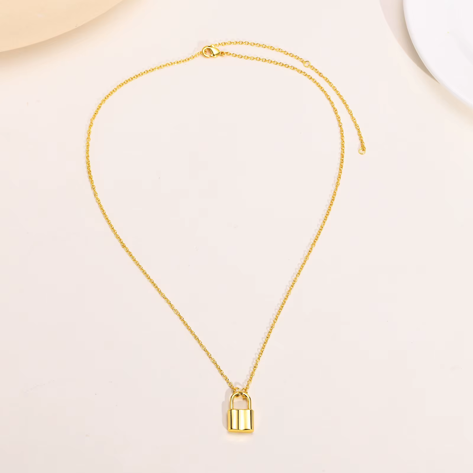 Collier cadenas, chaîne en acier inoxydable, bijoux pendentif serrure pour femmes