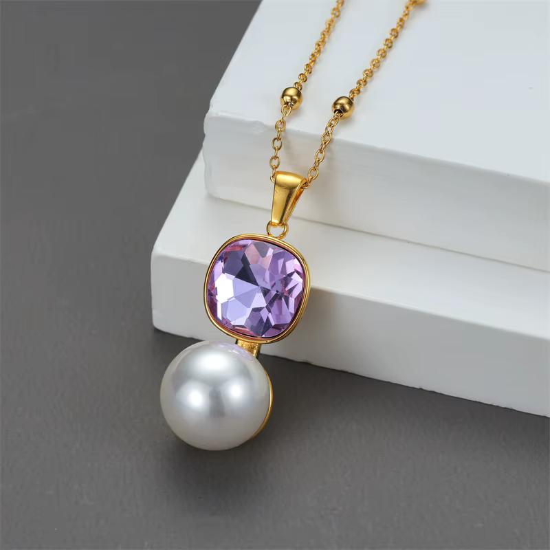 EILIECK Collier et boucles d'oreilles tendance en zircon cubique violet et perles, ensemble de bijou