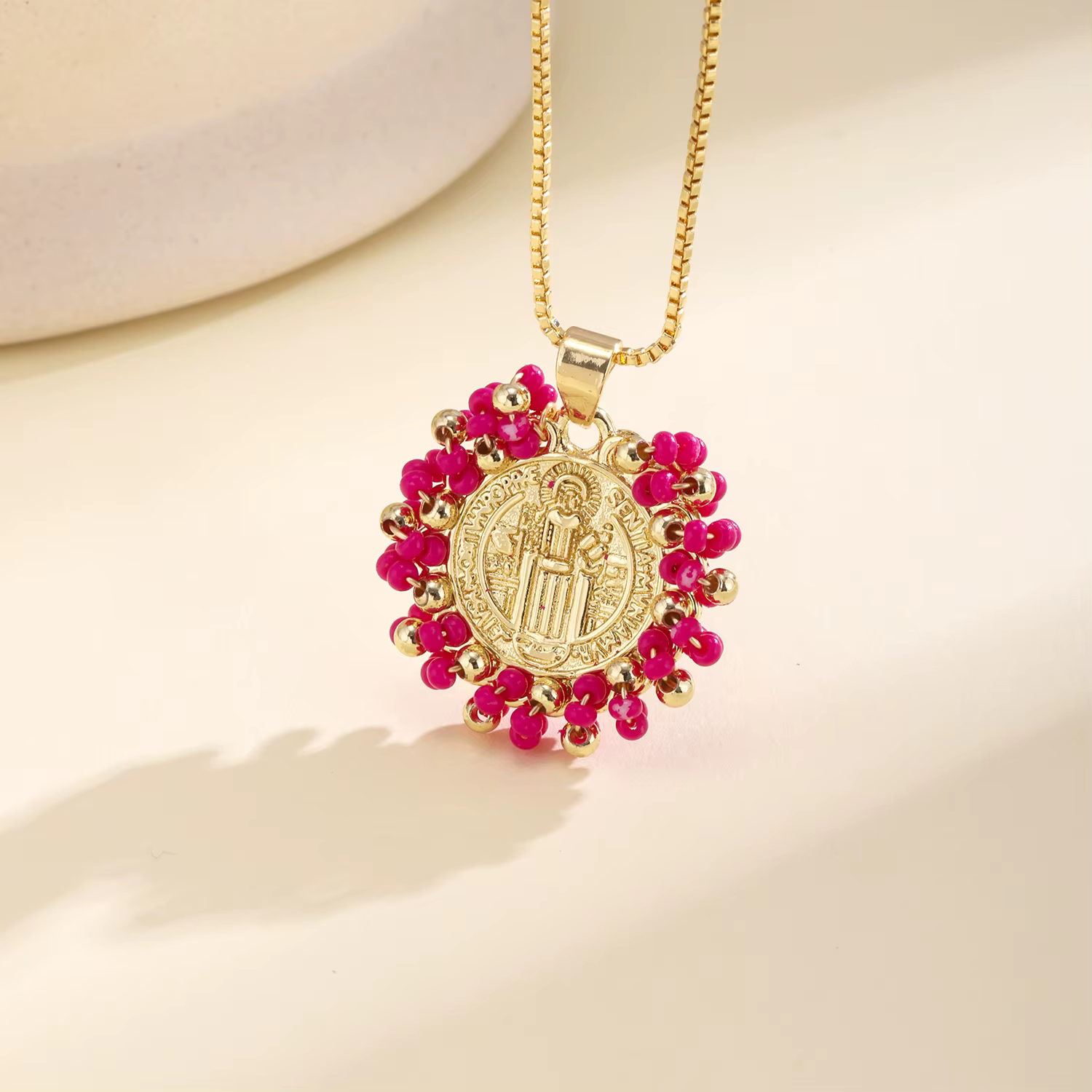Nidin – collier avec pendentif médaille de saint Benoît, nouvelle tendance, forme ronde, perles, bij