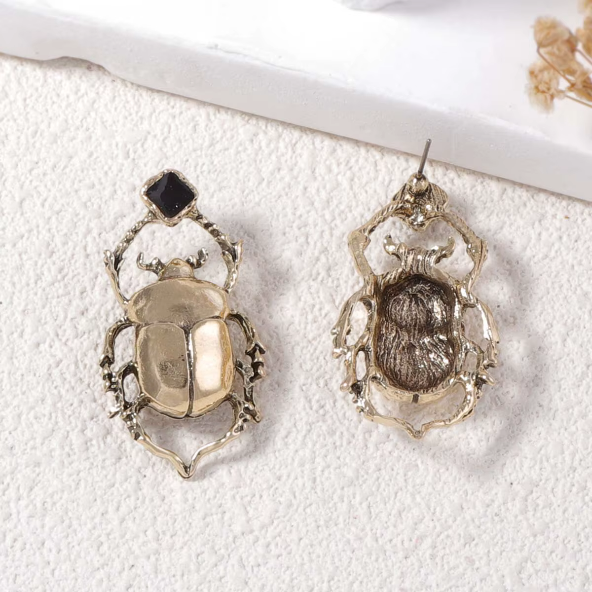 Boucles d'oreilles vintage en alliage en forme de scarabée pour femme, bijoux rétro, cadeau de fête,