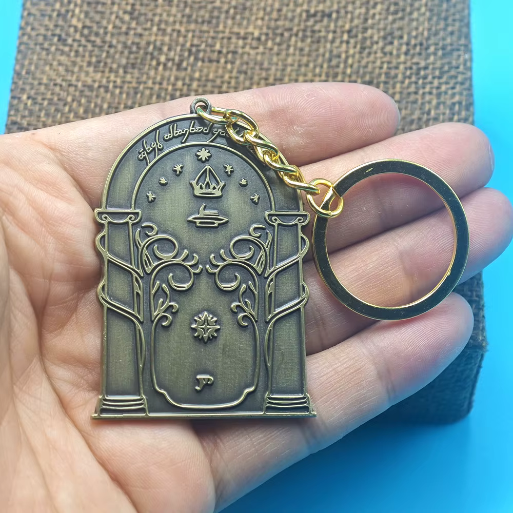 Porte-clés en émail Magic Gate Movie, série identique au film, accessoires de sac à dos, bijoux, cad