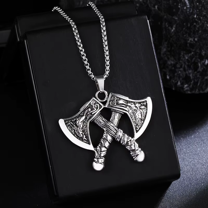Vintage Viking hache nouveau dans collier corbeau loup Viking pendentif collier mythologie médiévale