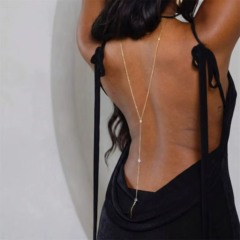 Collier de dos rond en strass simple couche pour l'été, chaîne scintillante en cristal, bijou de dos
