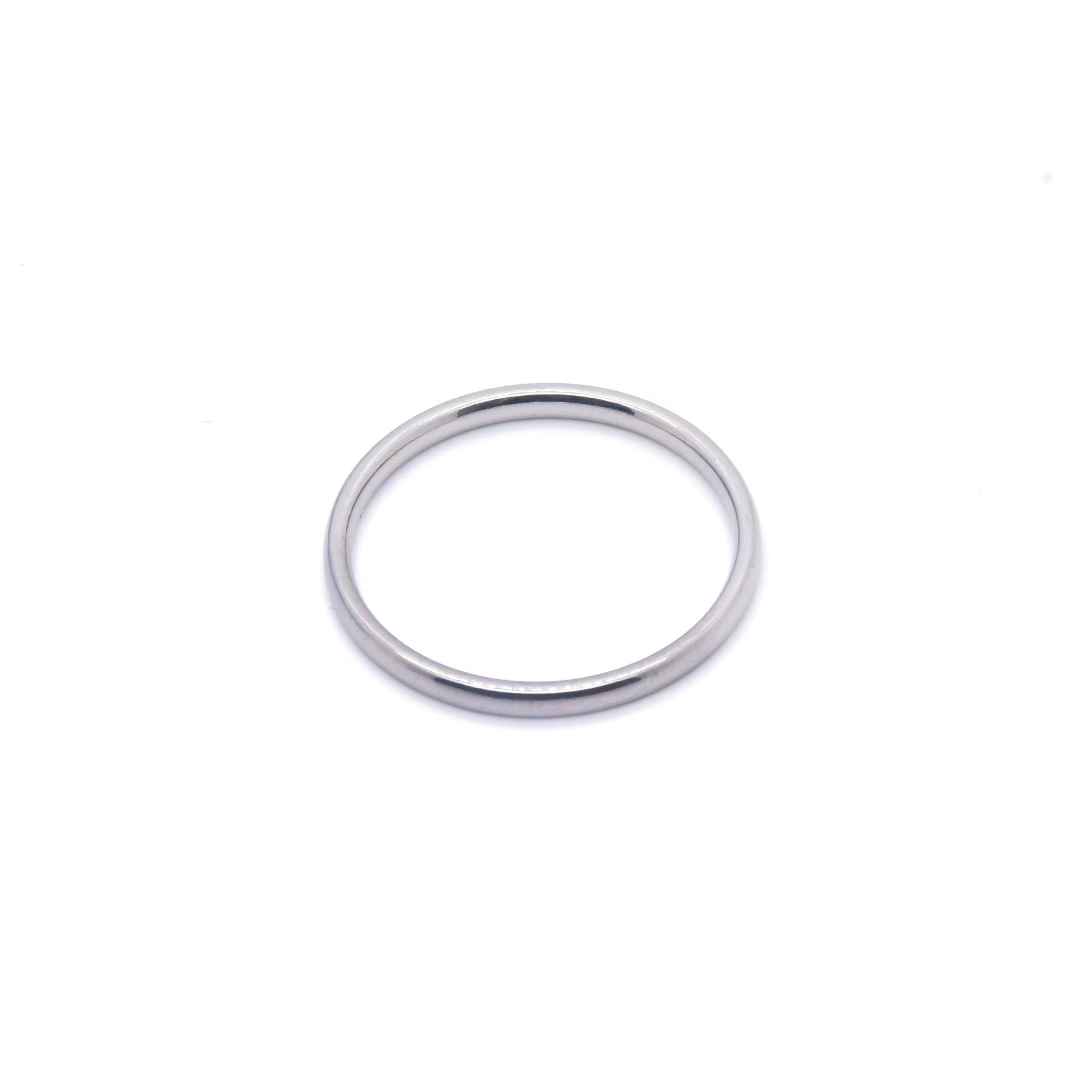 Bague simple en acier inoxydable poli de 2 mm, bijou unisexe, cercle uni